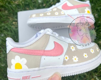 Custom Daisy Air Force 1 Shoes, Hand Painted Spring Sneakers