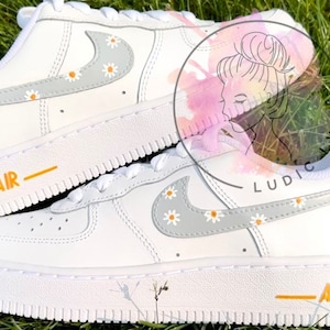 LOUIS VUITTON CUSTOM AF1