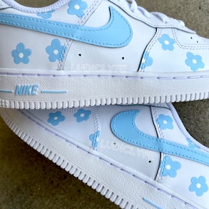 Custom daisy Air Force 1, custom Air Force 1, flower shoe