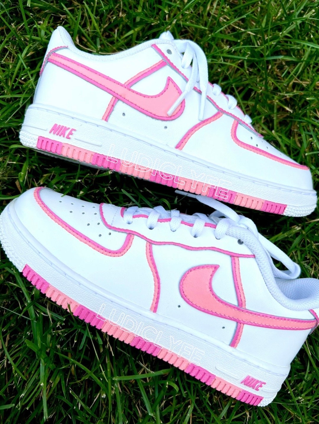 Turning Yellow What Is The Best Way To Clean White Air Force Ones