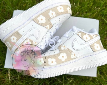 Custom Neutral daisy Air Force 1, custom flower shoe