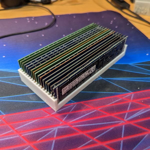 16 racks de modules RAM DDR3