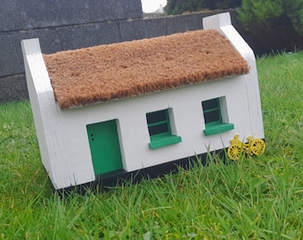 Irish Thatched Cottage Ornament. Made in Co. Clare.