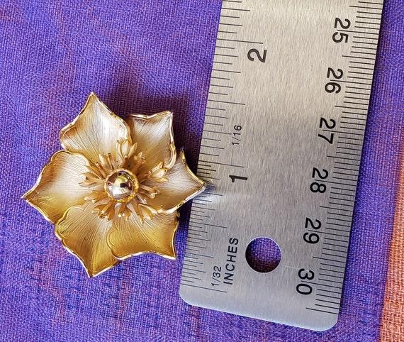 Vintage Giovanni Signed Gold Plated Flower and Le… - image 8