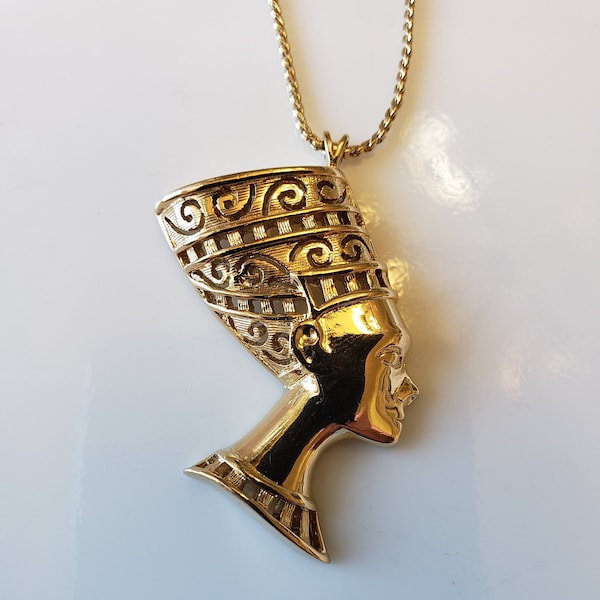 D'orlan Signed Canadian Designer Tripled 22K Gold Plated Egyptian Queen Nefertiti Pendant and Chain Necklace