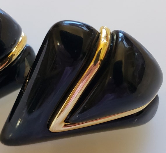 Napier Black Lucite and Gold Tone Triangler Earri… - image 6