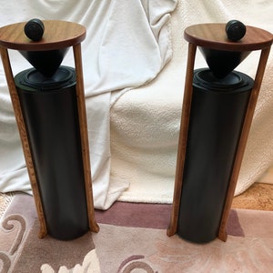 Omnidirectional Tube Speakers Mahogany top black