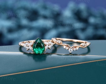 Set di anelli di fidanzamento con smeraldi a forma di pera Anello unico in oro rosa Anello con diamanti taglio marquise Anello anniversario promessa moissanite curvo art deco