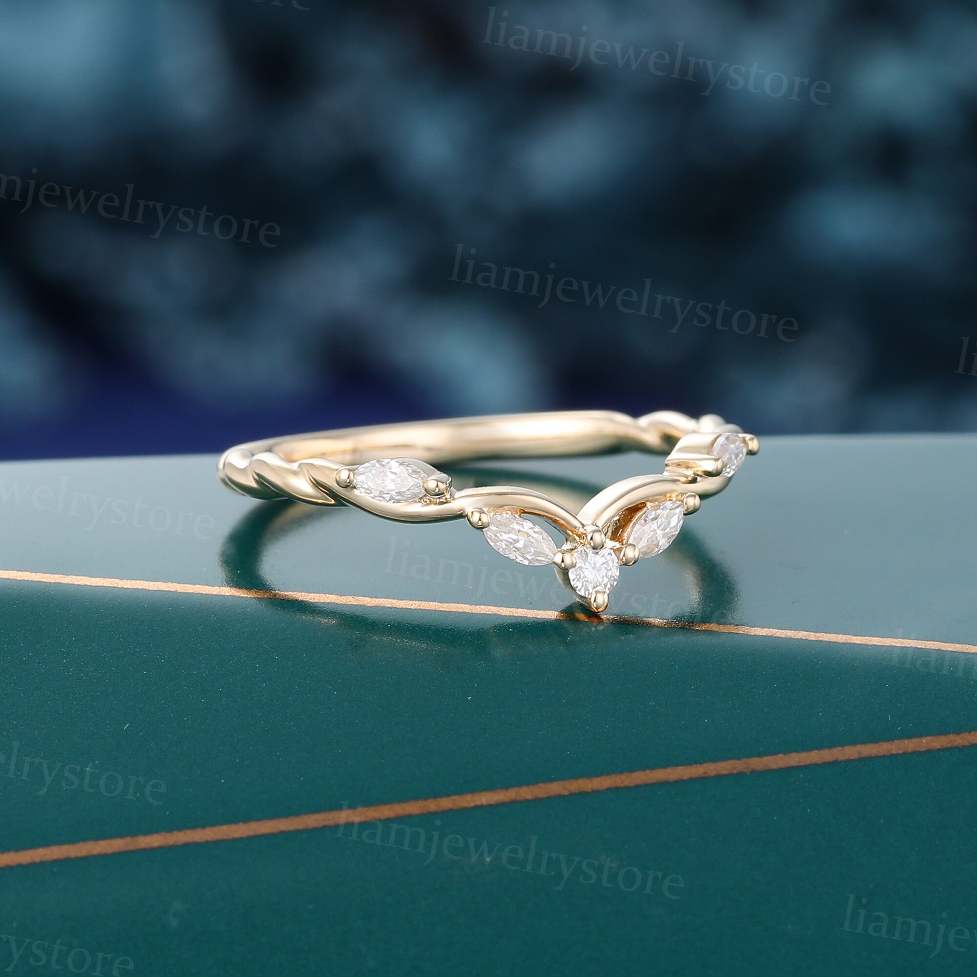 Vintage Curved Wedding Band Solid Yellow Gold Twist Wedding Ring ...