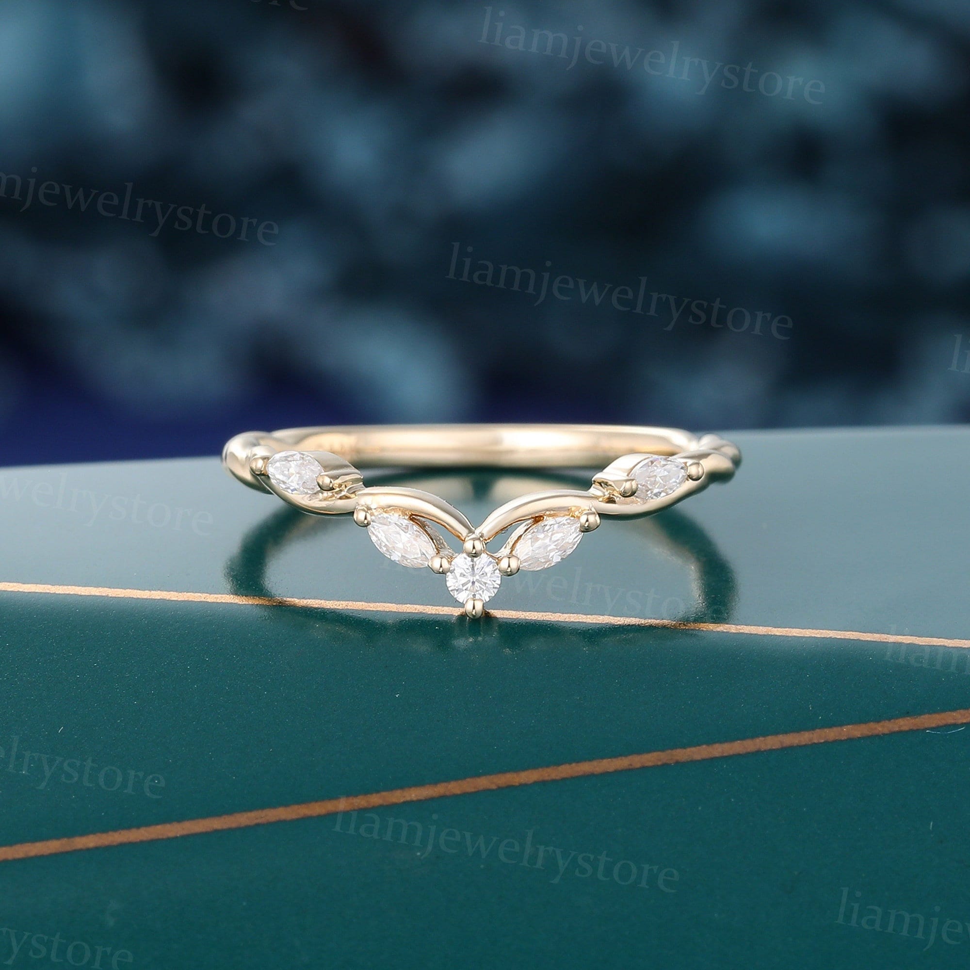 Vintage Curved Wedding Band Solid Yellow Gold Twist Wedding Ring ...