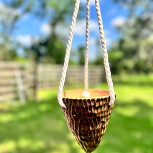 Hanging Ceramic Planter – Hand-Textured Cone Pot with Rope Hanger – Rustic Boho Pottery for Indoor Plants or Outdoor Patio Decor