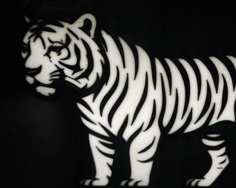3D printed LED lightbox "Tigerlicht" – Majestic elegance in a radiant design