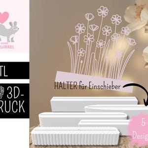 Könnte beinhalten: Rustikales Holzschild mit dem Text "Welcome to our home" in weißer Schrift. Das Schild hat eine Used-Optik und ein schlichtes, einladendes Design, perfekt für eine Veranda oder einen Eingangsbereich.