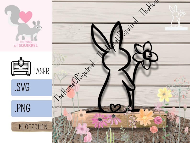 Op de afbeelding: Zwart metalen konijn silhouet met een bloem, tegen een houten achtergrond met bloemmotieven. De afbeelding bevat de tekst "The Home of Squirrel" en lasergesneden bestandsformaten .SVG en .PNG.