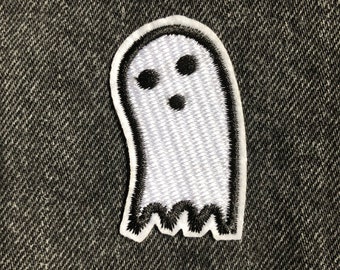 Petit patch fantôme à repasser/coudre en coton
