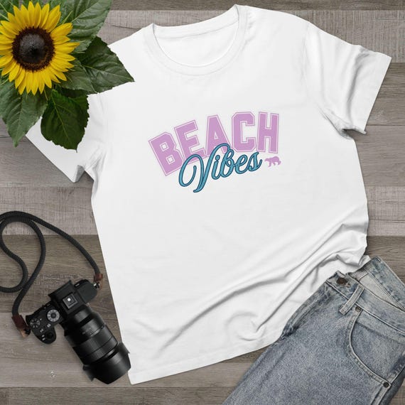 Beach Vibes Womens Tee