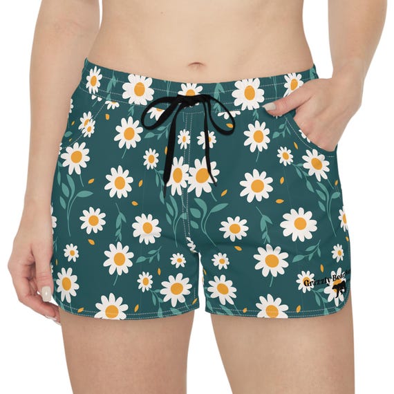 Summer Daisies Women's Casual Shorts