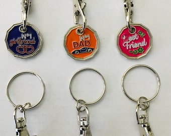 Keychain Bag Charm Pound Coin Shape Shopping Trolley Token Key Ring - 'Mum' 'Dad' 'Nanna' 'Grandma' 'Girlfriend' 'Best Friend'