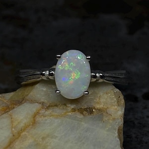 Australian Coober Pedy Silver Ribbon Opal Ring