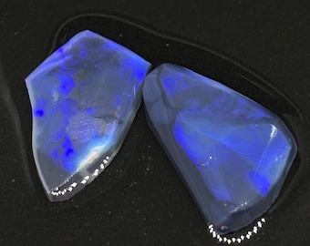 Rohes Paar Lightning Ridge Australischer Schwarzopale