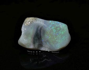 Rough Australian Mintabie Colored Pond Opal Stone Cutter