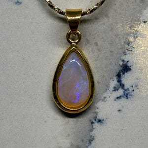 Soothing Australian Lightning Ridge Teardrop Crystal Opal Pendant Necklace