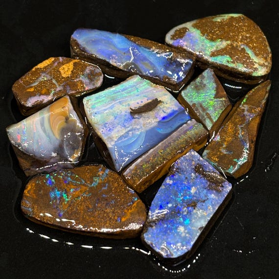 オーストラリア産ボルダーオパールの未加工原石セット - Etsy 日本