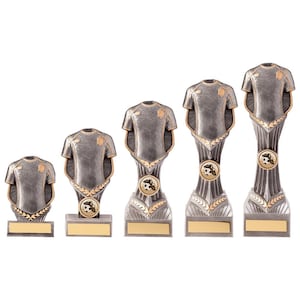 Trophy Superstore Falke Fußball T-Shirt Trophy - mehrere Größen erhältlich - kostenlose Gravur