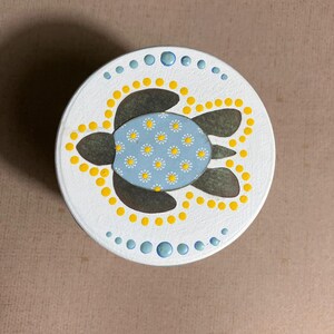 Turtle Box hand painted wooden keepsake box with removable lid