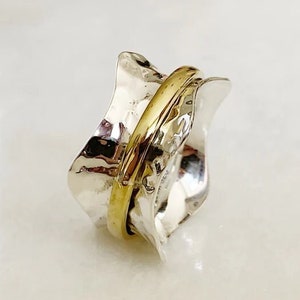 Hammered Band Silver Spinner Ring, Two Tone Spinner Ring, 925 Sterling Silver Ring, Handmade Ring, Meditation Ring, Anxiety Ring, Gift Ring