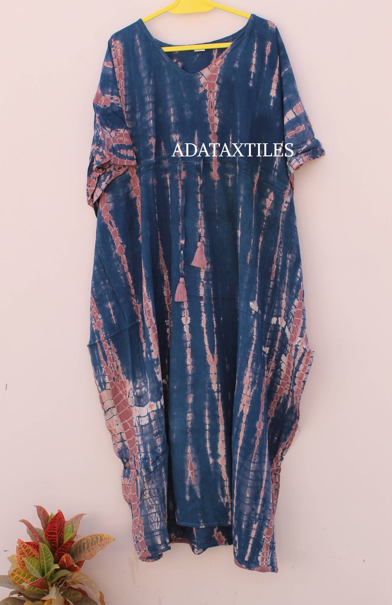 Women Indigo Printed Kaftan With Tie-Ups main image 1