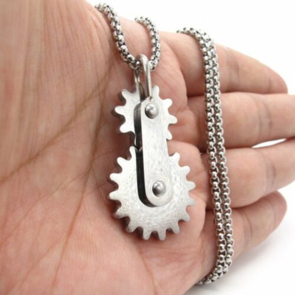 Steampunk Rotatable Gears Stainless Steel Pendant Necklace | Engineering Inspired Technical Gears With Rotating Parts Amulet Jewelry Piece