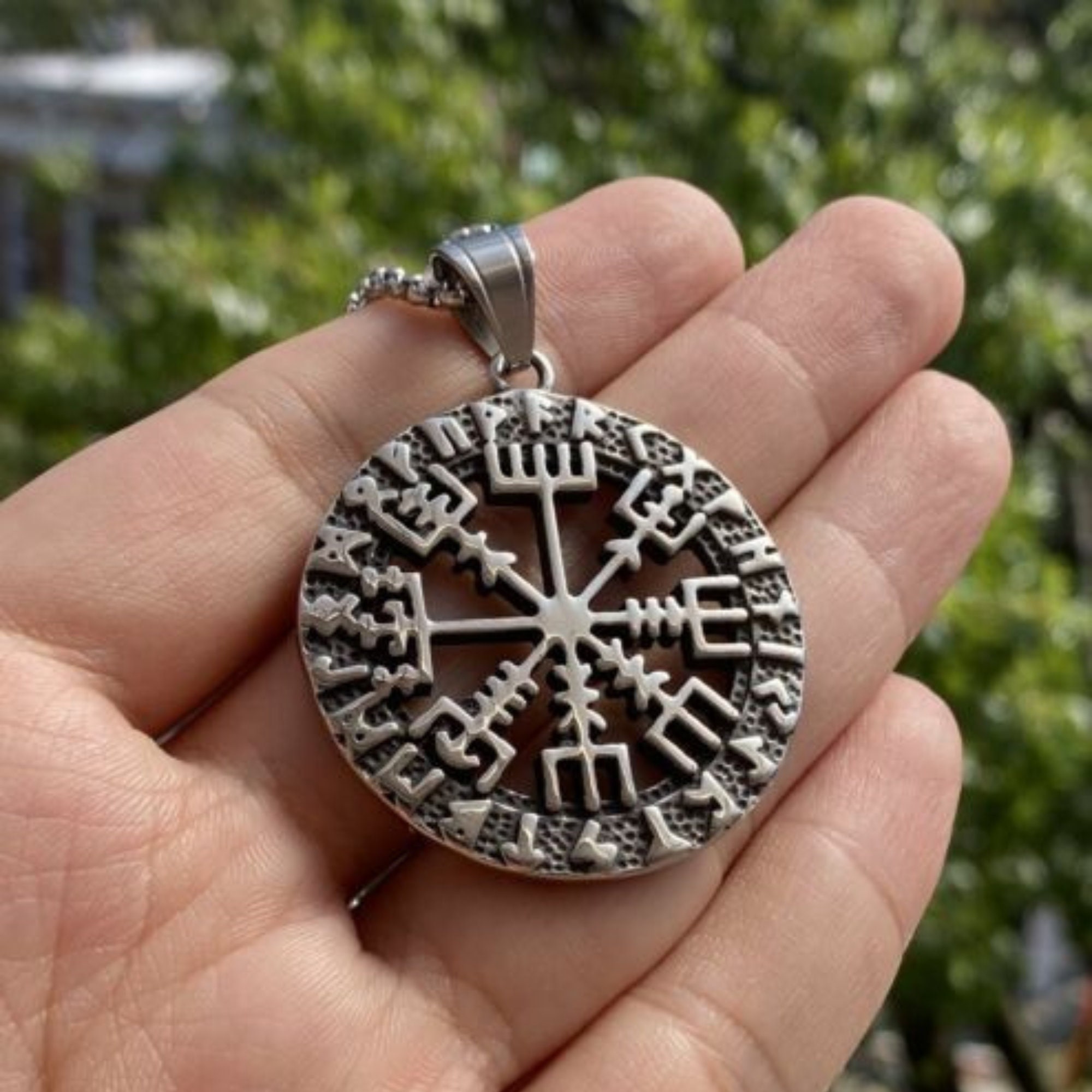 Vinland Saga Chain - Etsy