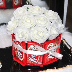 Personalized White Roses and Ferrero Rocher gift Chocolate Bouquet Anniversary present Valentine&#39;s Day Present Chocolate Box Flowers Bouqet