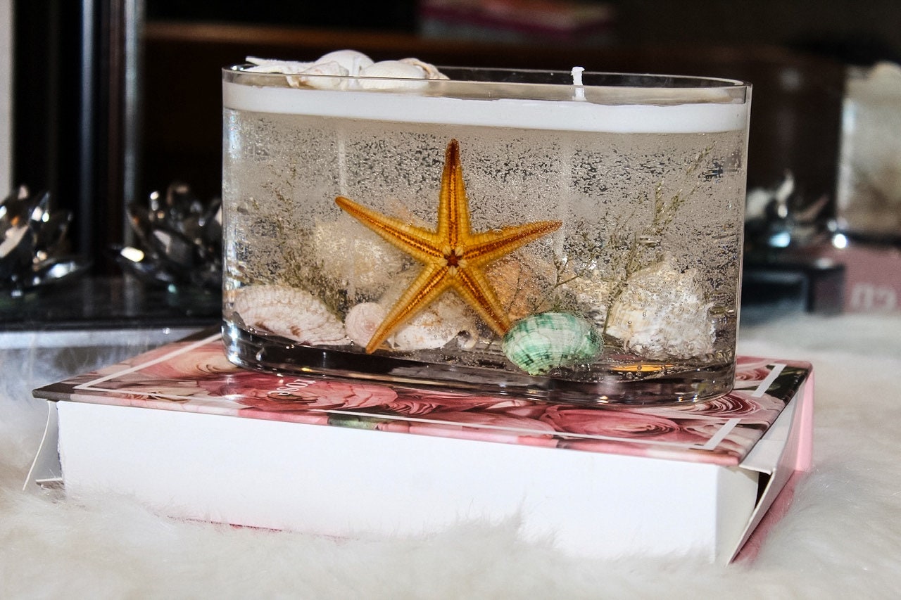 Glass Candle - Betsy Blue (Ocean Breeze) main image 0