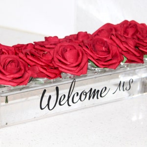 Personalized Red Silk Rose Arrangement: Acrylic Valentine&#39;s Day Decor
