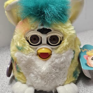 Furby Baby Vintage 1999 Tiger Electronics - Confetti - Outstanding Condition and works perfectly, see video