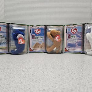 Beanie Babies 2000 McDonalds Series Legends Peanut Chilly Humphrey still in their original boxes