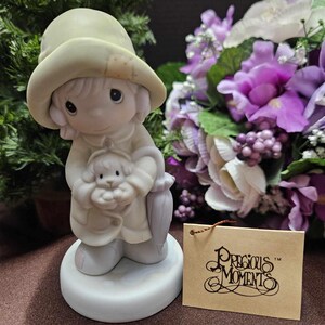 Precious Moments 1993 Edition - 530158 - An Event For All Seasons - 1993 Event Figurine - Retired - 5.5&quot; tall