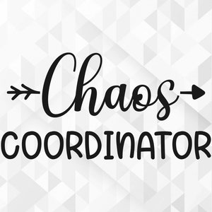 Może przedstawiać: Czarno-biała grafika tekstowa ze strzałkami po obu stronach, która brzmi "Chaos Coordinator".
