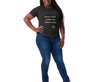 Women’s relaxed tri-blend t-shirt