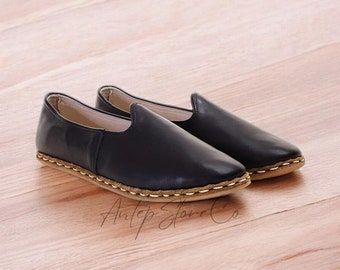 Mens Black Leather Yemeni Shoes: Handmade Turkish Loafer Slip-On