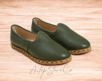 Scarpe yemenite da uomo in pelle verde: mocassini turchi fatti a mano