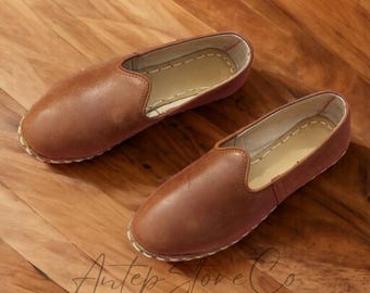 Womens Brown Leather Yemeni Shoes: Handmade Turkish Loafers