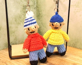 Llavero amigurumi Pat y Mat, 12cm vecino y vecina, muñeco tejido a crochet regalo hecho a mano