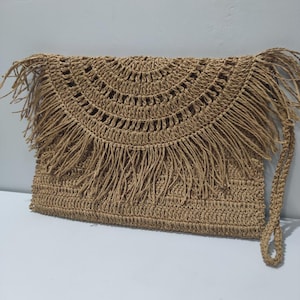 Borsa a tracolla in corda di carta fatta a mano in stile boho / Borsa di paglia con nappe / Borsa a tracolla estiva e pochette