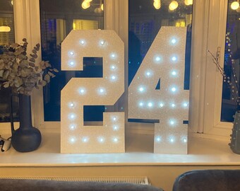 77cm Large Light Up Numbers - Party Decoration – Large Display, Backdrop, Recyclable