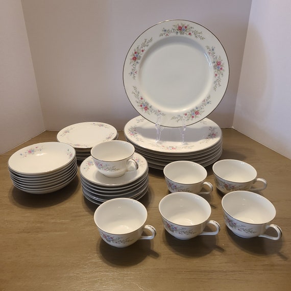 Finest china dinnerware sale