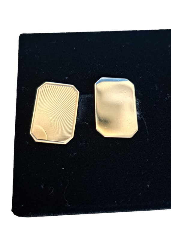 9ct Yellow Gold Rectangular Patterned Cufflinks - image 4