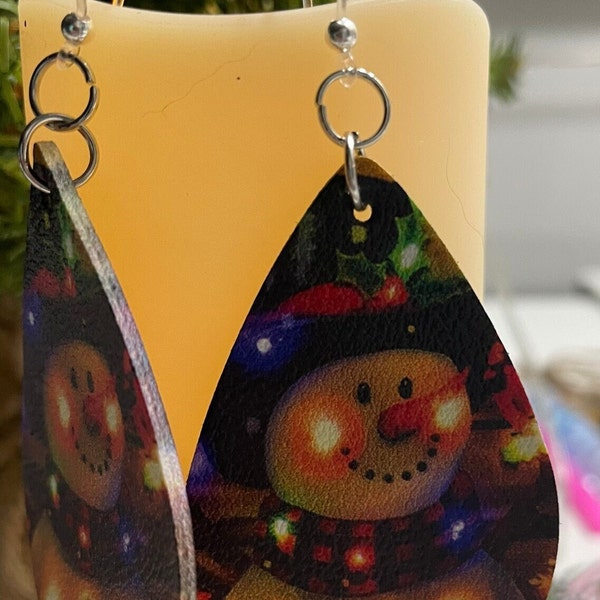 Plastic Hook, Hypoallergenic, Teardrop Faux Leather, Snowman, Lights, Joy, Very Sweet, Light weight, Double Sided